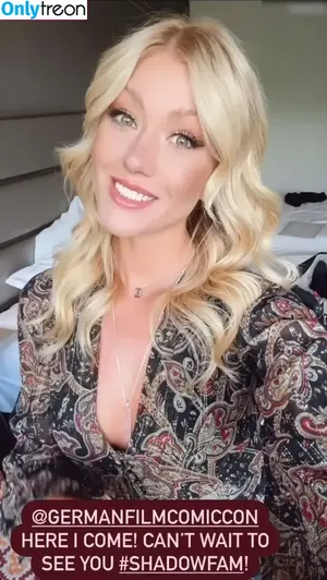 Katherine McNamara / kat.mcnamara фото голая #0749