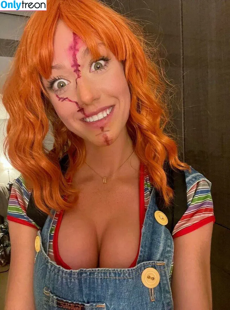 Katherine McNamara nude photo #0421 (kat.mcnamara)
