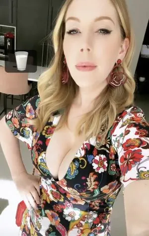 Katherine Ryan / kathbum nude photo #0004
