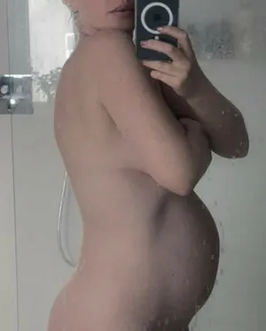 Katherine Ryan / kathbum nude photo #0070