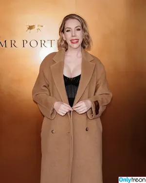 Katherine Ryan / kateryan / kathbum nude photo #0371