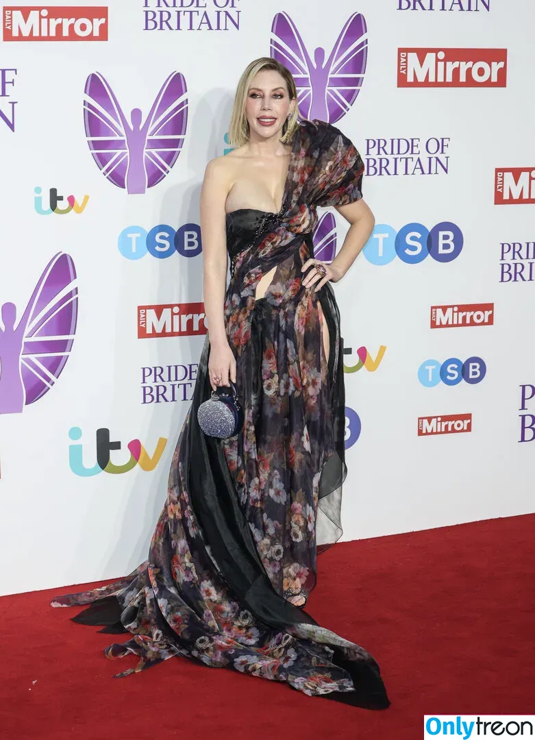 Katherine Ryan nude photo #0120 (kathbum)