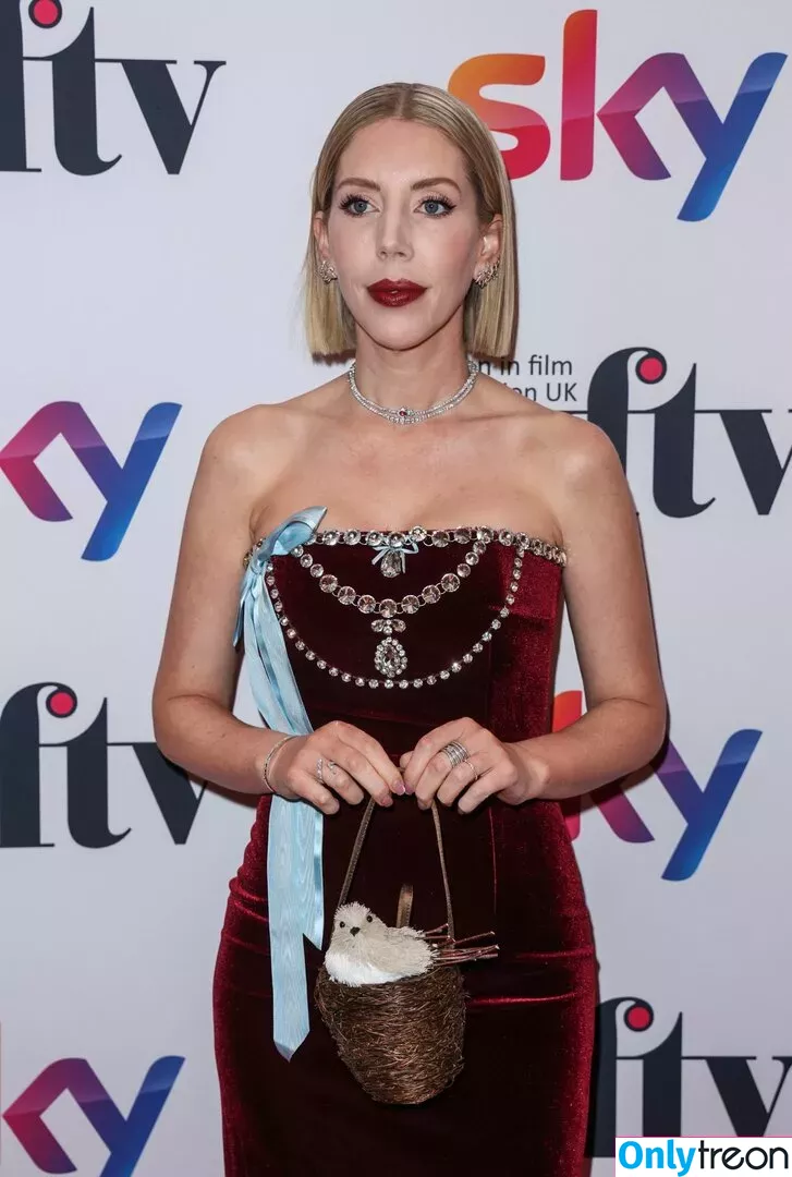 Katherine Ryan голая photo #0302 (kateryan / kathbum)