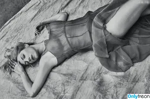 Katheryn Winnick / KatherynWinnick / basic_instinct фото голая #0572