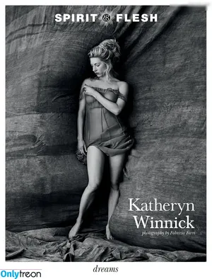 Katheryn Winnick / KatherynWinnick / basic_instinct фото голая #0673