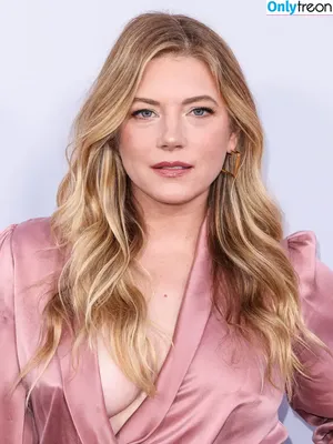 Katheryn Winnick / KatherynWinnick / basic_instinct фото голая #0711