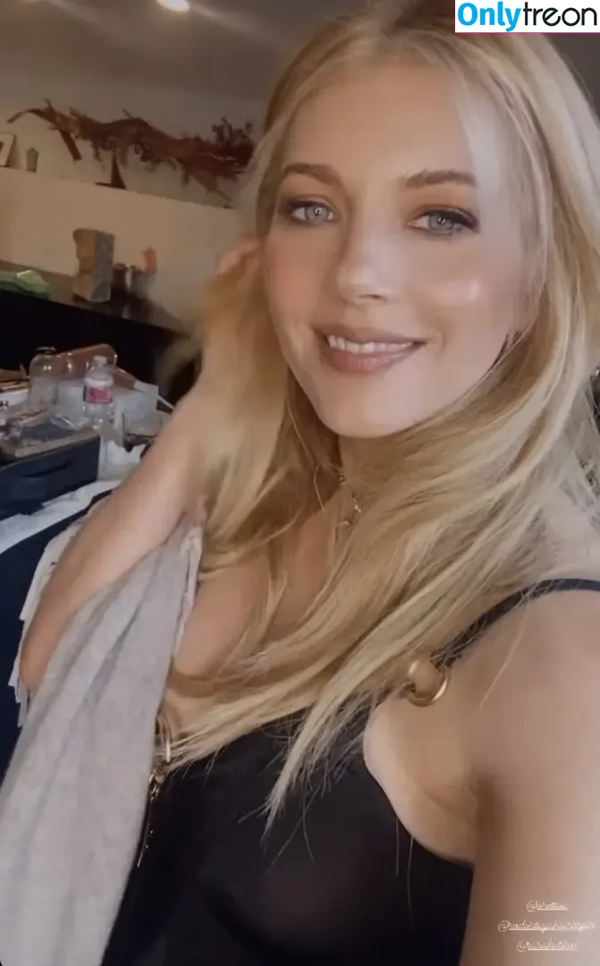 Katheryn Winnick голая photo #0634 (KatherynWinnick / basic_instinct)