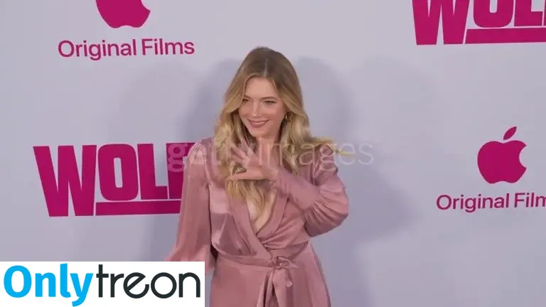 Katheryn Winnick голая photo #0692 (KatherynWinnick / basic_instinct)