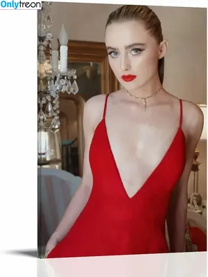 Kathryn Newton / kathrynnewton фото голая #0175