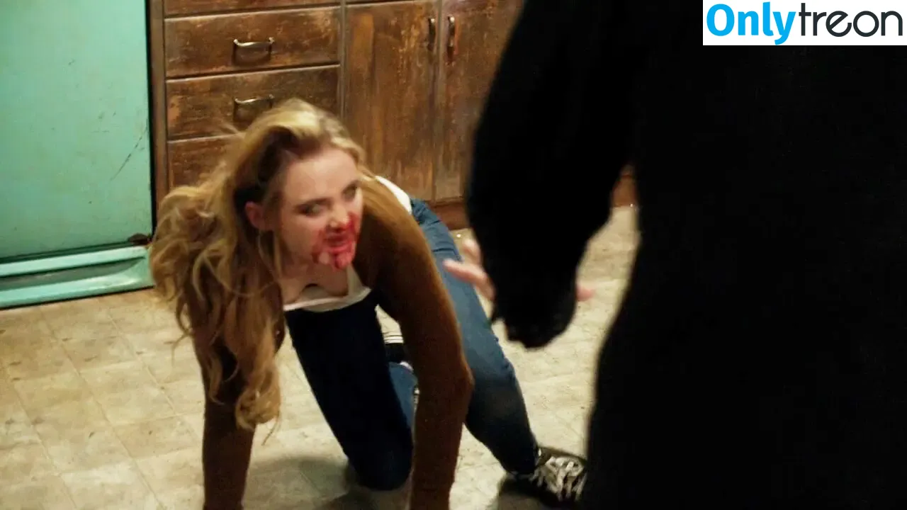 Kathryn Newton голая photo #0176 (kathrynnewton)