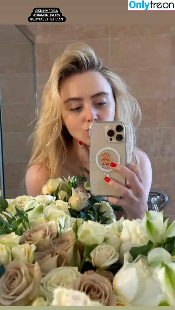 Kathrynton голая photo #0866 (kathrynnewton / katsoik23)