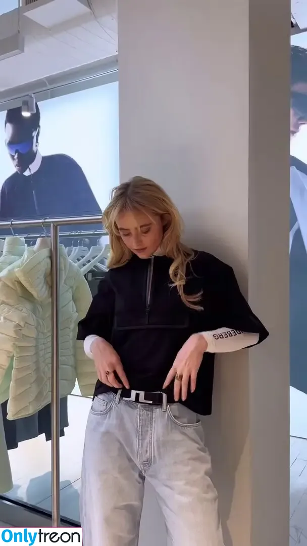 Kathrynton nude photo #0907 (kathrynnewton / katsoik23)