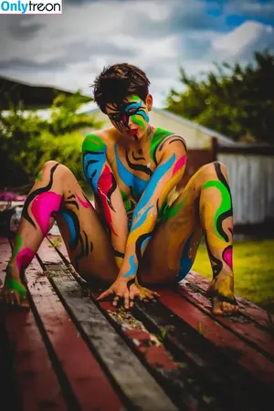  nude photo #0002