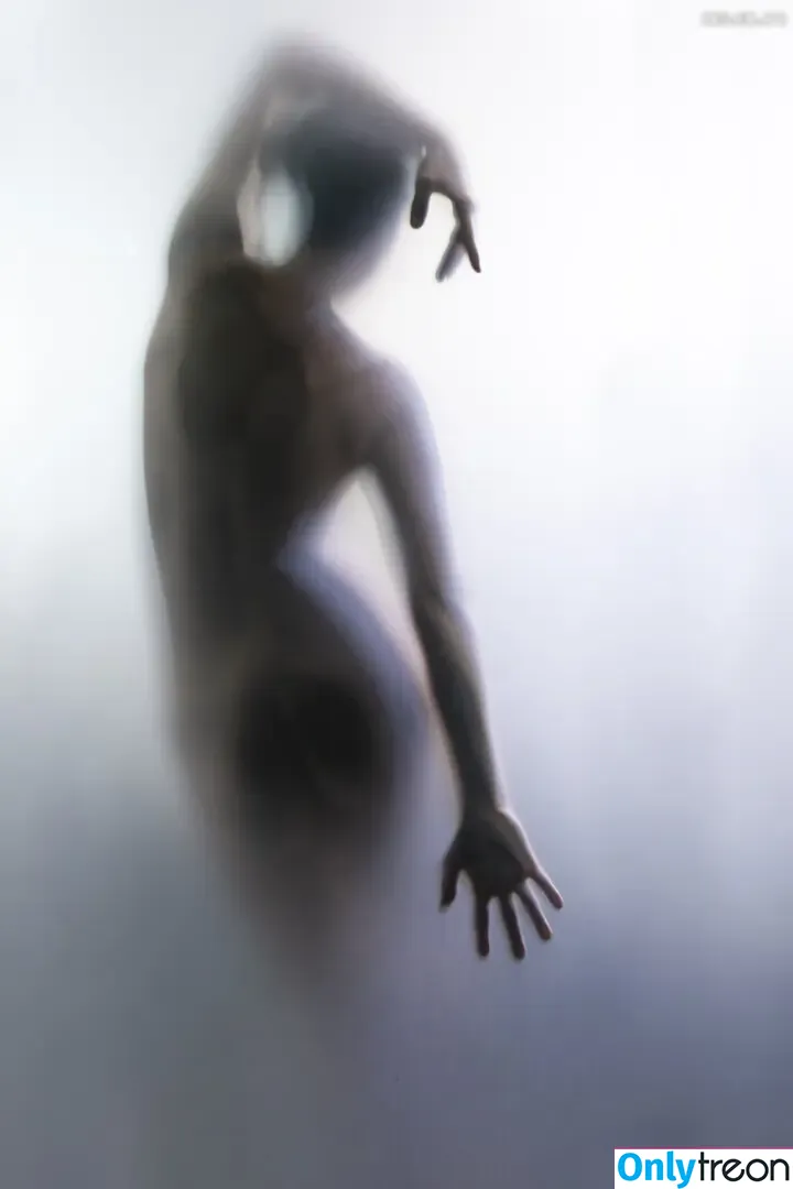Kathyinframe nude photo #0014 (Kathyinframe)