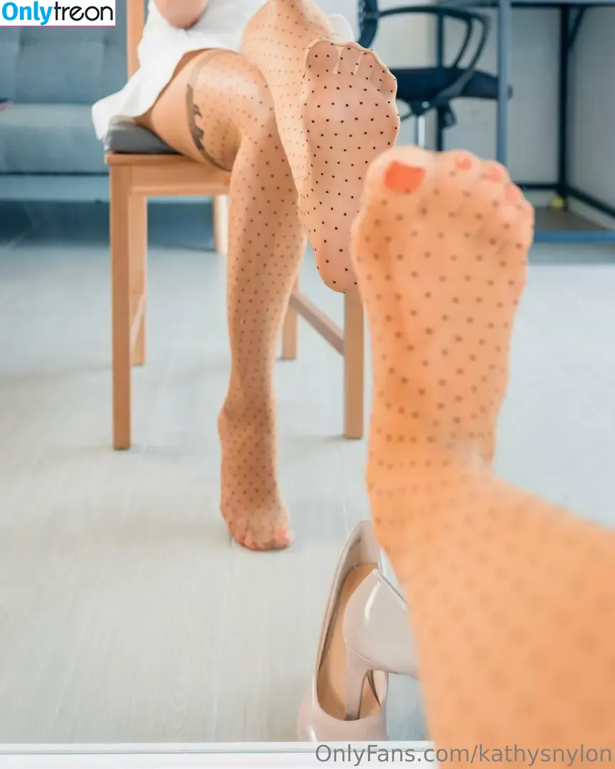 kathysnylon nude photo #0007 (kathysnylon)