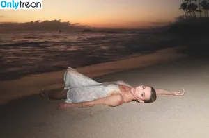 Katie Cassidy / Arrow / katiecassidy / katiecassidyxxx nude photo #0487