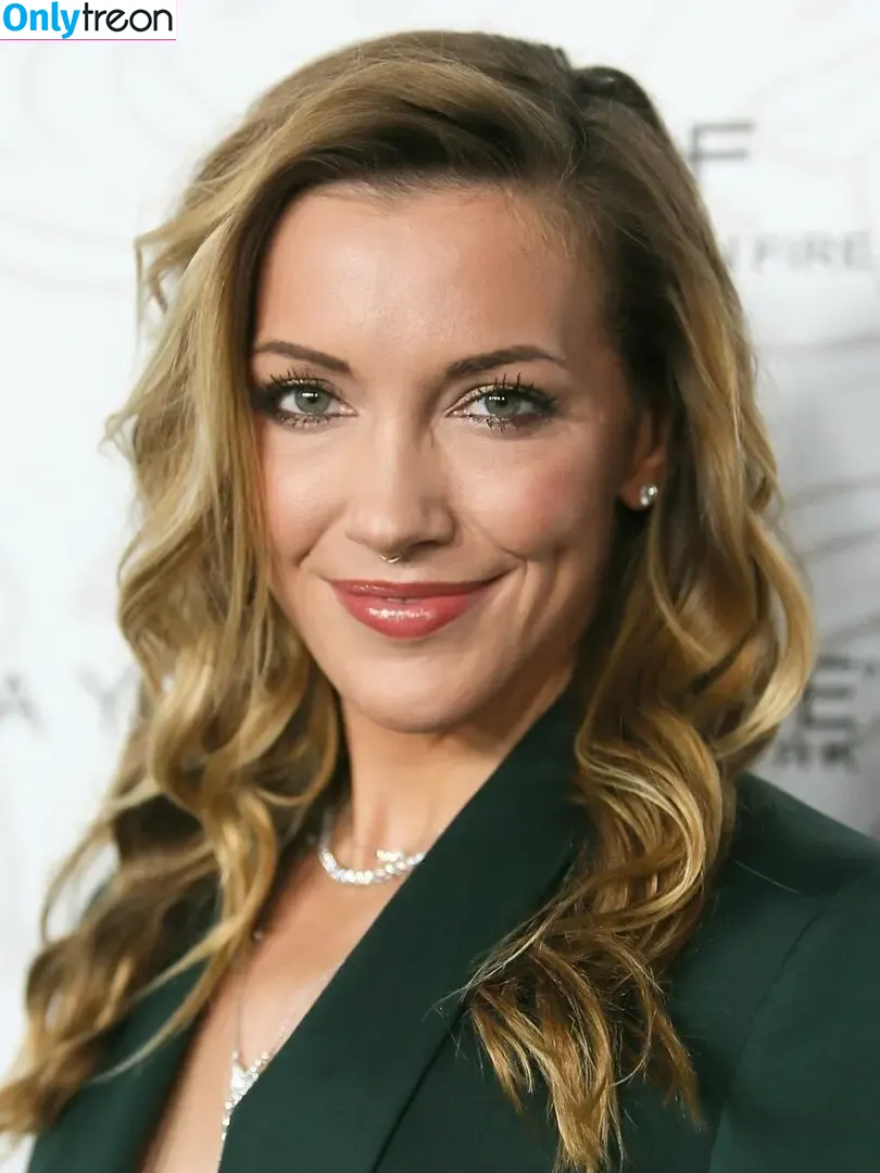 Katie Cassidy nude photo #0424 (Arrow / katiecassidy / katiecassidyxxx)