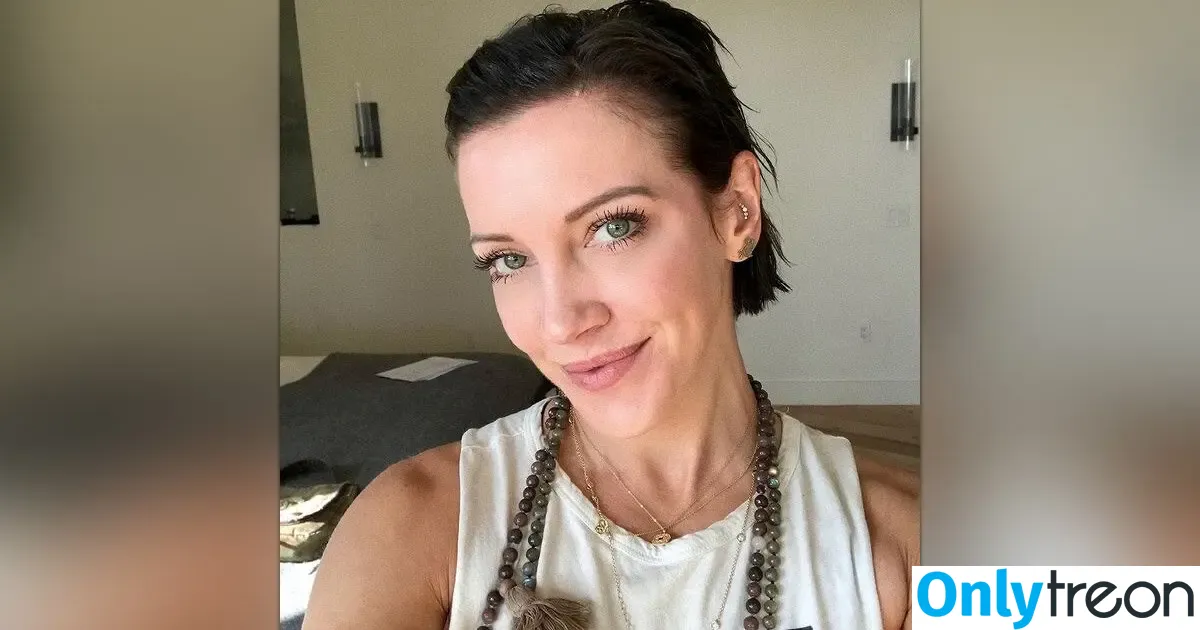 Katie Cassidy голая photo #0445 (Arrow / katiecassidy / katiecassidyxxx)