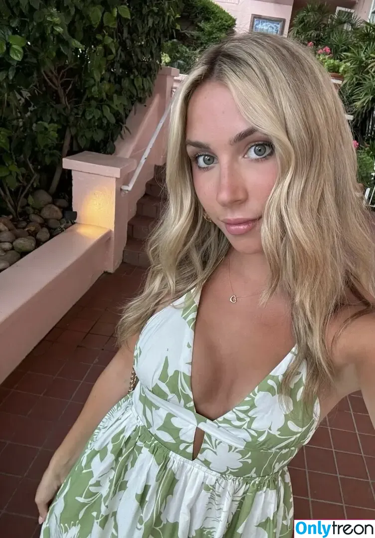 Katie Feeney nude photo #0024 (katiefeeneyy)