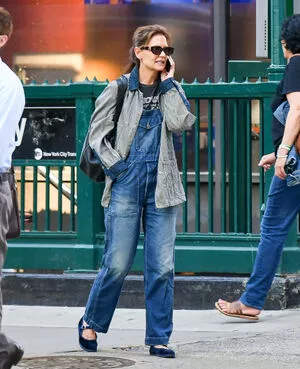 Katie Holmes / katieholmes / katieholmes212 / katieholmesfeetlove nude photo #0107