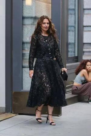 Katie Holmes / katieholmes / katieholmes212 / katieholmesfeetlove фото голая #0210