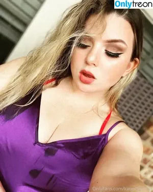 Katie Jones / 36jnaturals / katieejones19 / kayteejones_ / kjgoddess nude photo #0104
