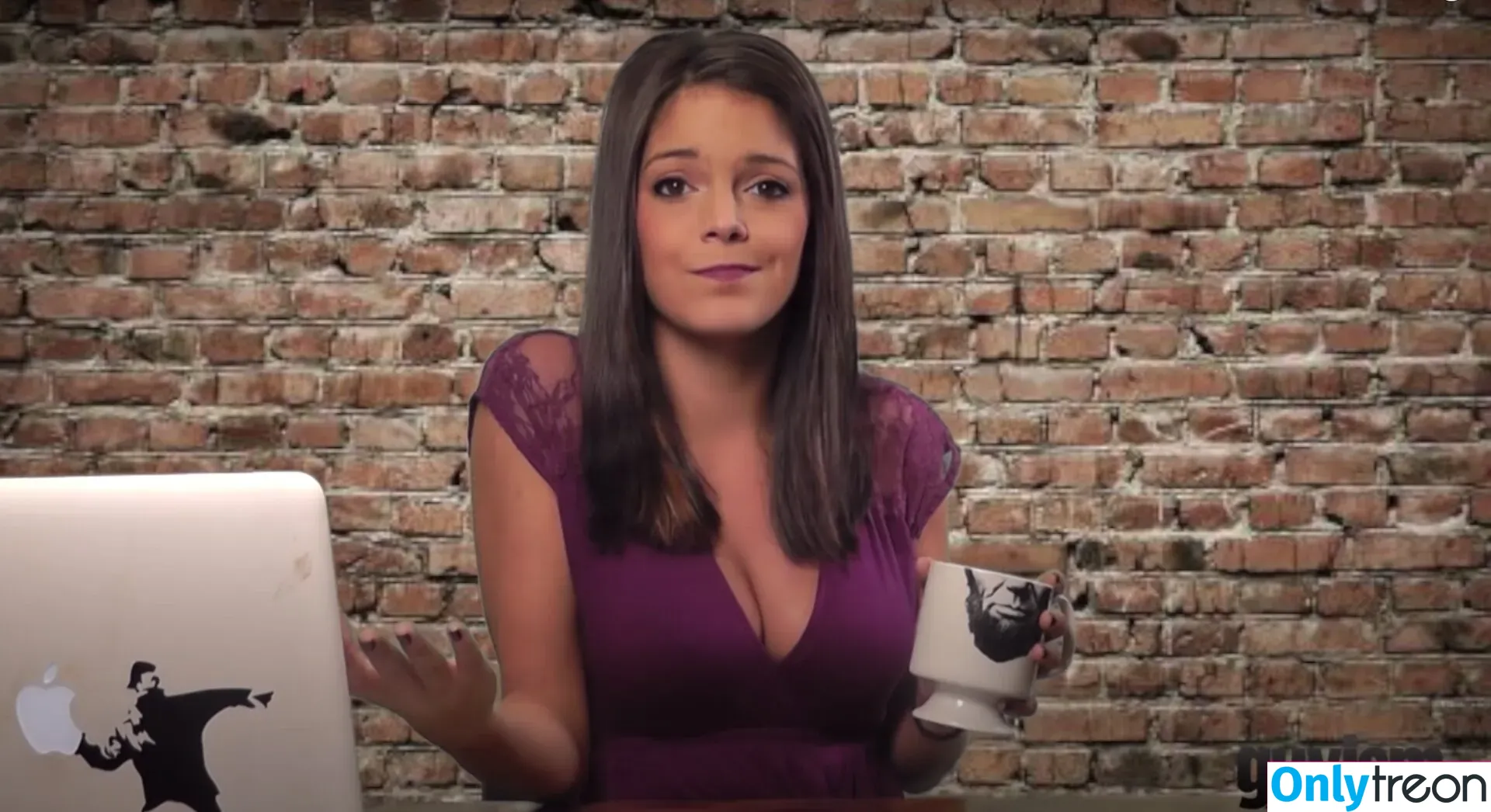 Katie Nolan nude photo #0006 (natiekolan)