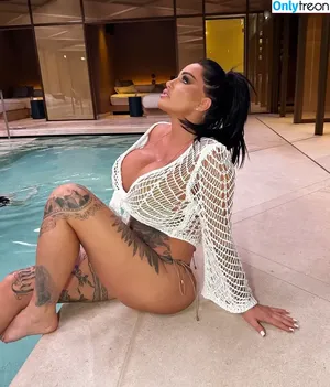 Katie Price / katieprice фото голая #0214