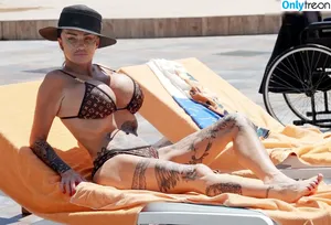 Katie Price / katieprice фото голая #0274