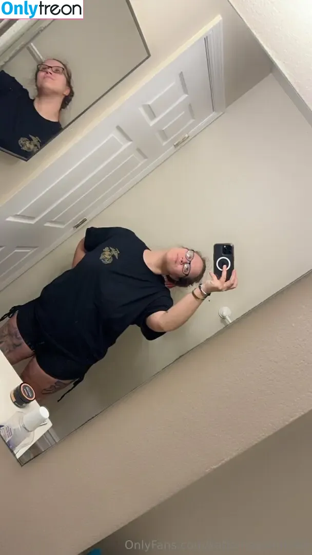 katiemayhem666 nude photo #0004 (katiecat666)