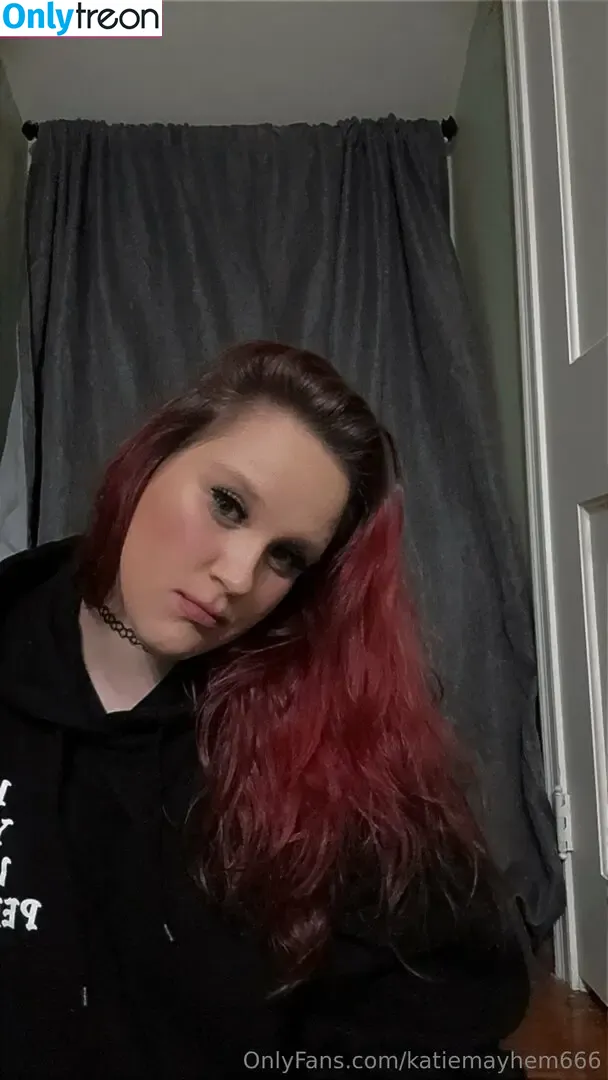 katiemayhem666 nude photo #0018 (katiecat666)