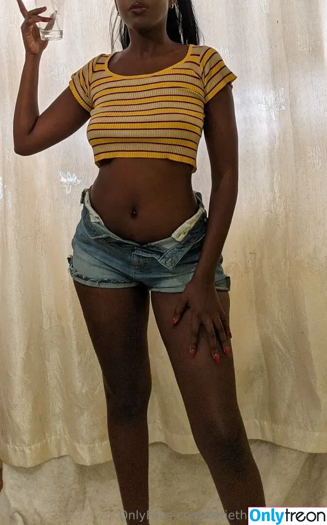 katietheblackbarbie nude photo #0011 (swahilitutbaby)