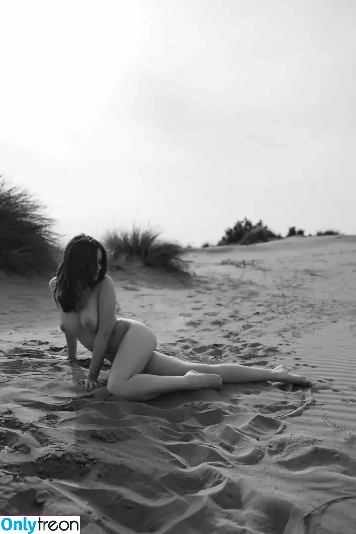 Katline Roddes nude photo #0210 (katlinerds)