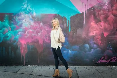 Katrina Bowden / katrinakbowden фото голая #0216