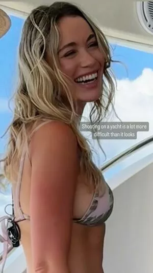 Katrina Bowden / katrinakbowden nude photo #0415