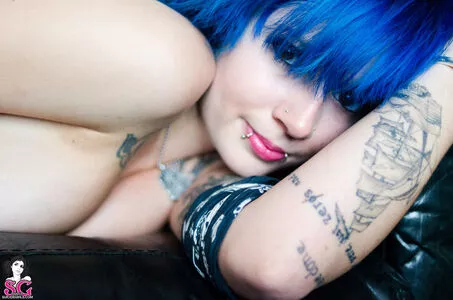 Katsandcrows / Kathrine Suicide nude photo #0249