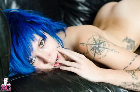 Katsandcrows / Kathrine Suicide nude photo #0263