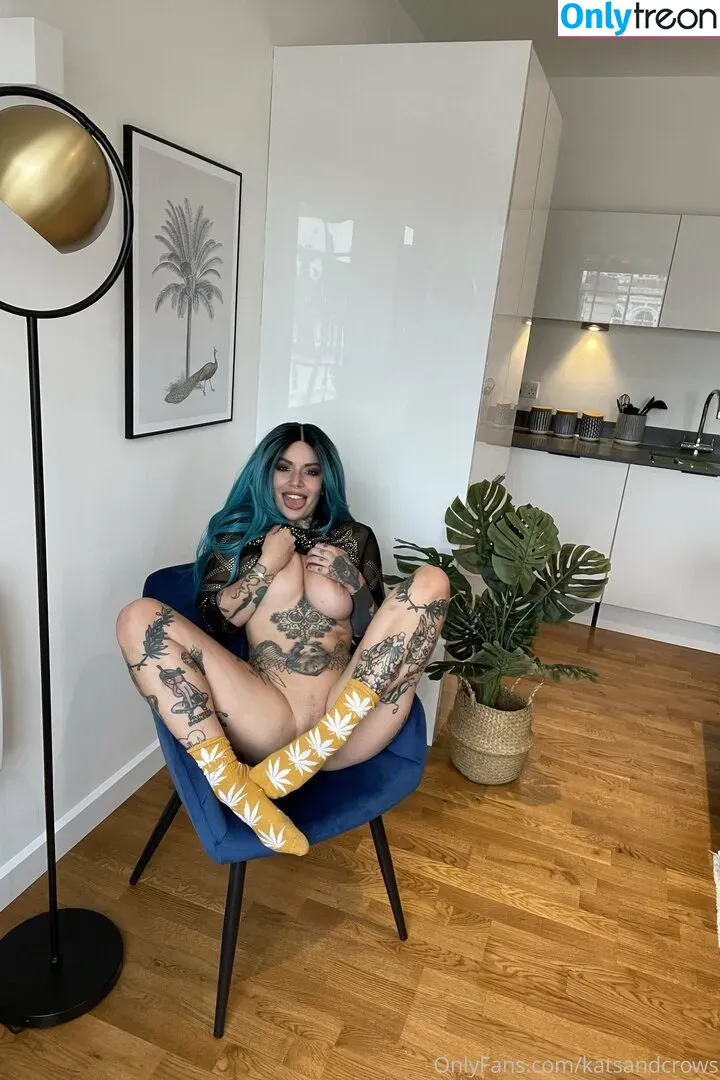 Katsandcrows голая photo #0147 (Kathrine Suicide)