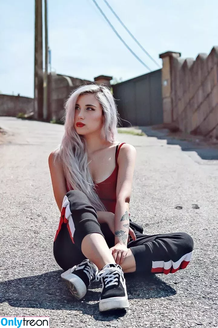 katth голая photo #0166 (KatthTV)