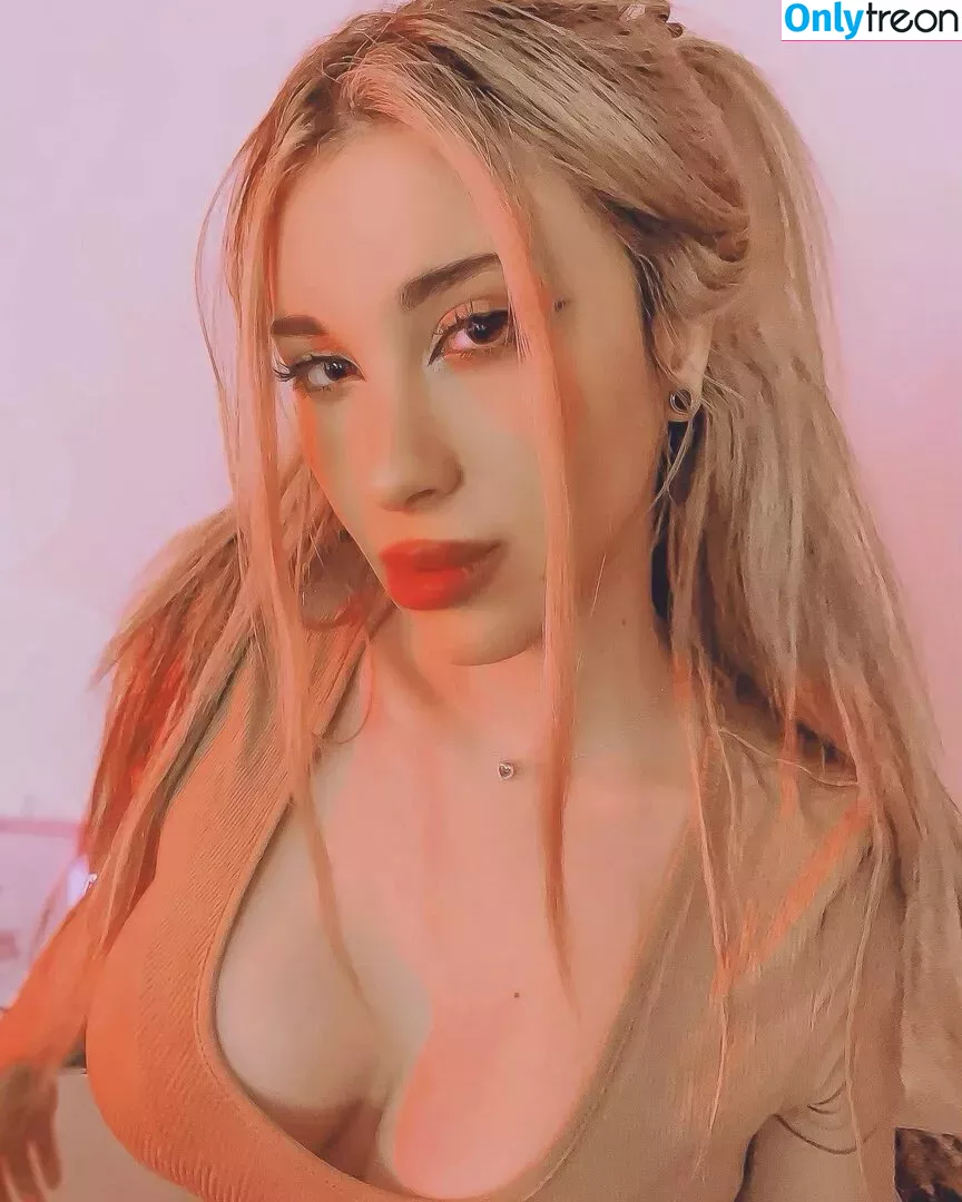 katth голая photo #0257 (KatthTV)