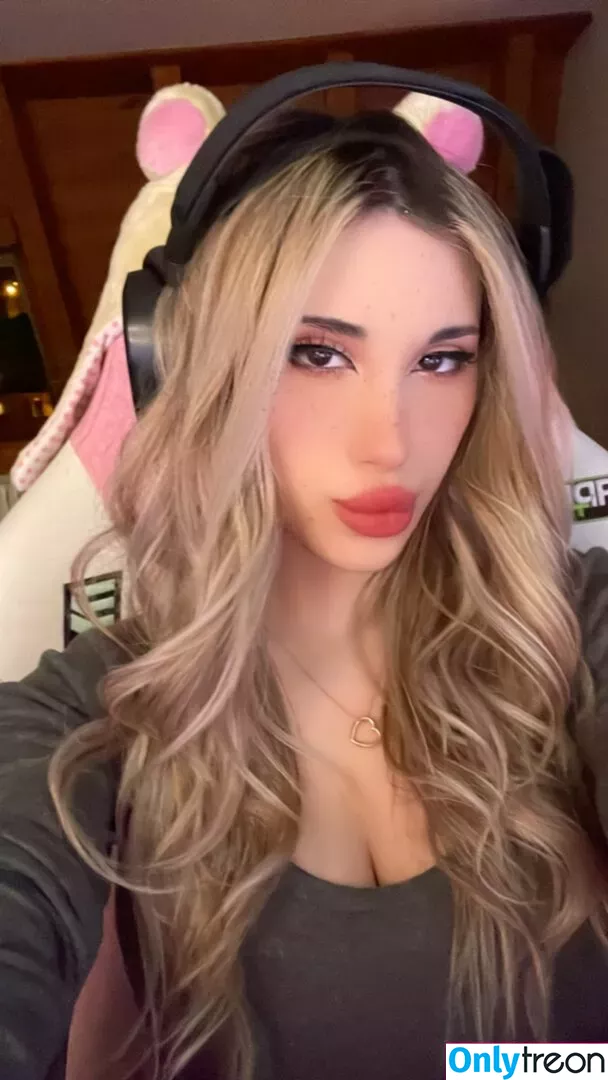 katth голая photo #0266 (KatthTV)