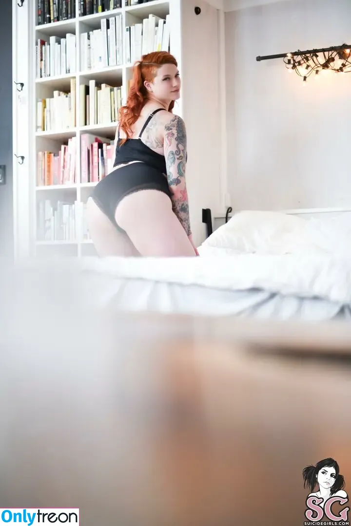 Kattolene nude photo #0013 (Kattolene)