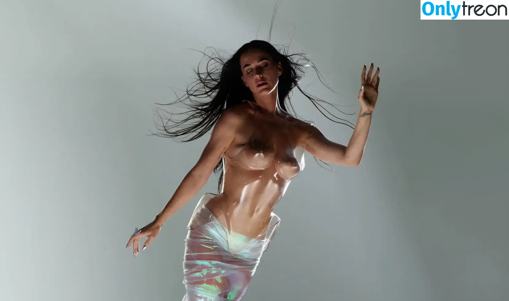 Katy Perry nude photo #3341 (katyperry)
