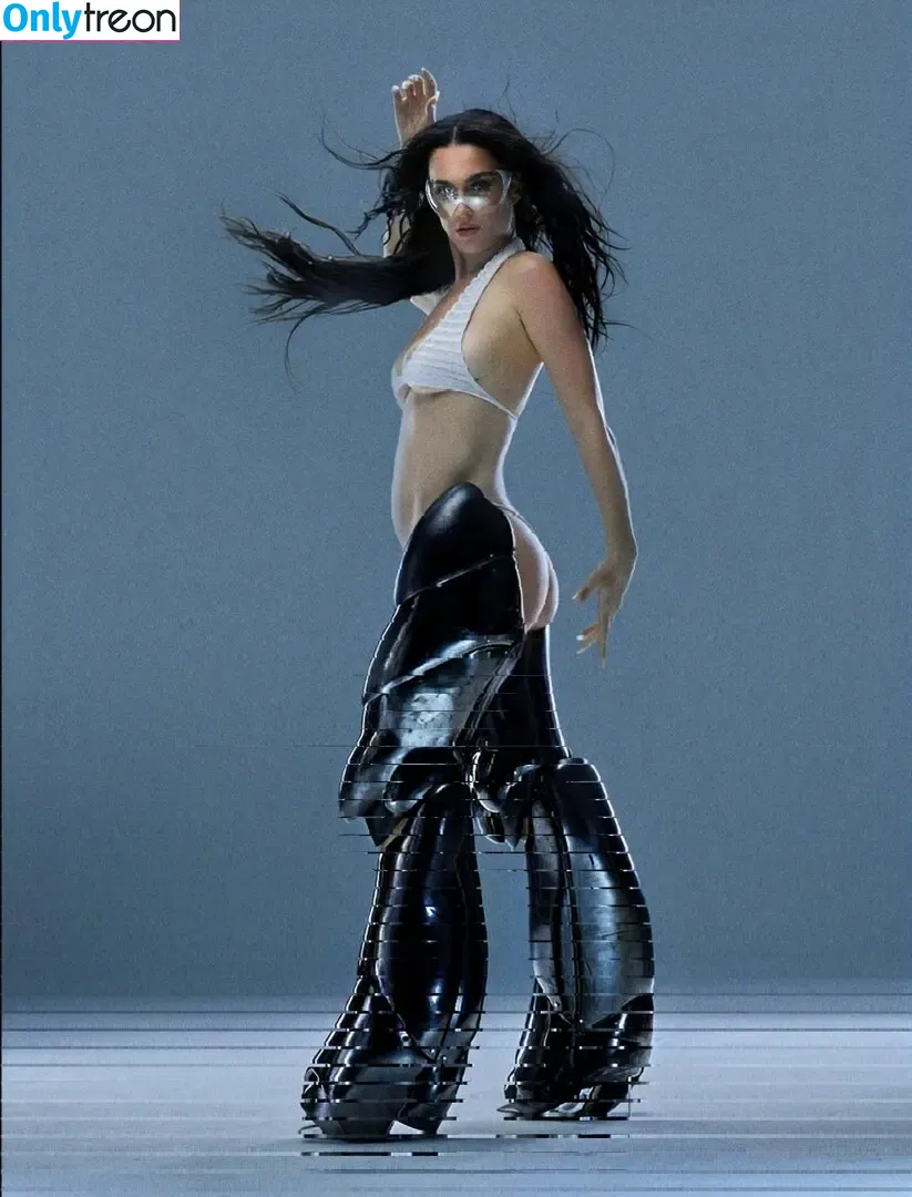 Katy Perry nude photo #3352 (katyperry)