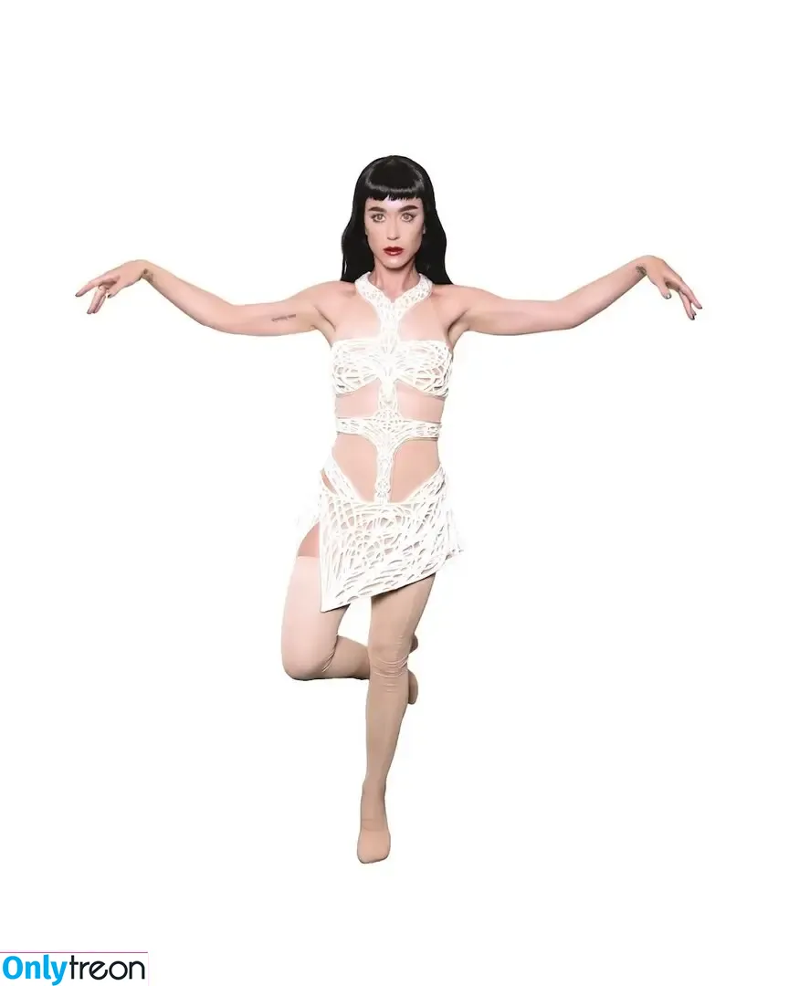 Katy Perry nude photo #3443 (katyperry)
