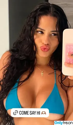 Katya Elise Henry / katyaelisehenry nude photo #1760