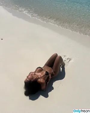 Katya Elise Henry / katyaelisehenry / katyaelisehenrysworld фото голая #1979