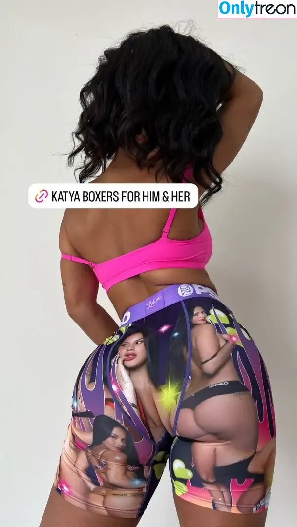 Katya Elise Henry nude photo #1747 (katyaelisehenry)