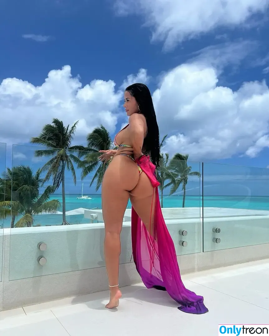 Katya Elise Henry голая photo #1983 (katyaelisehenry / katyaelisehenrysworld)
