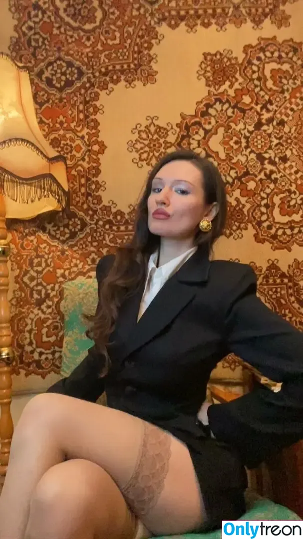 katya.stogramm nude photo #0007 (katya.stogramm)